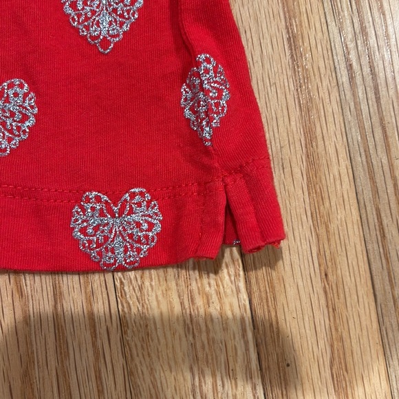 J CREW Red 3/4 Sleeve T-shirt with Silver Glitter Hearts - Picture 5 of 6